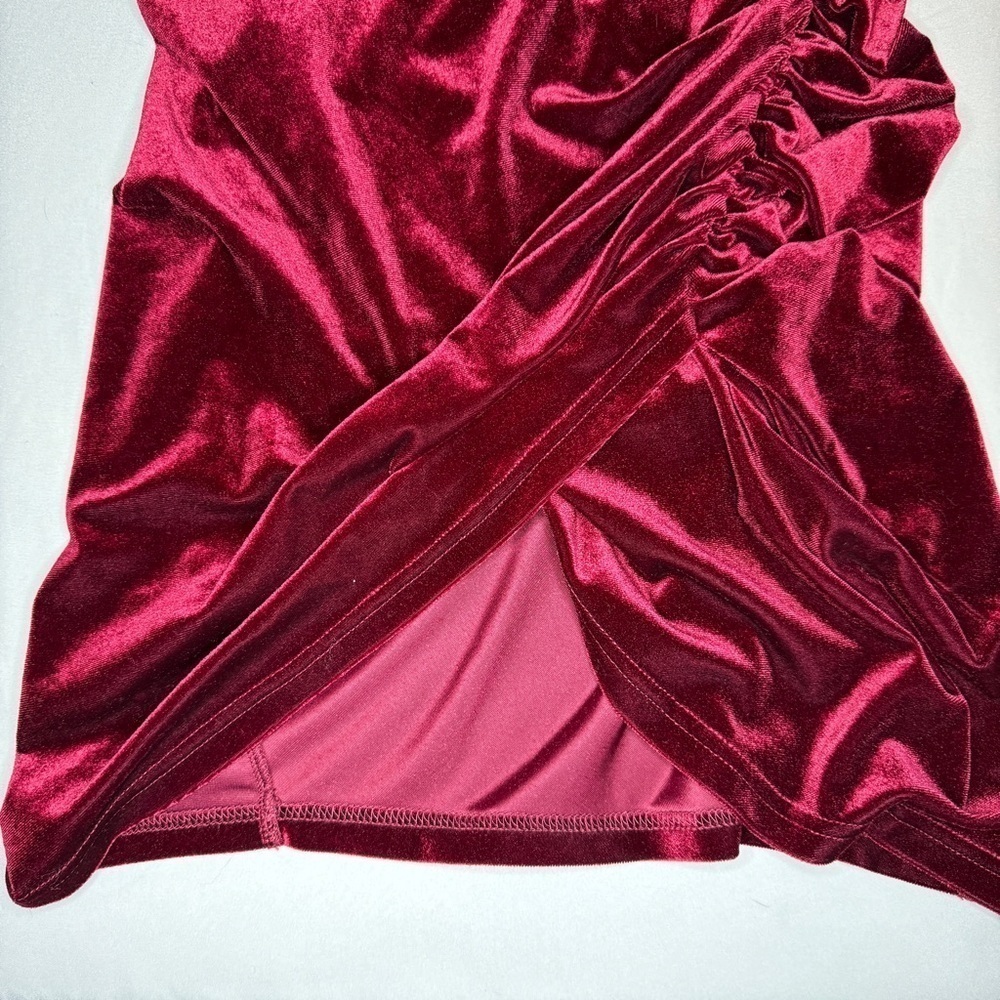 Maroon Velvet V-Neck Dress - Picture 6 of 7
